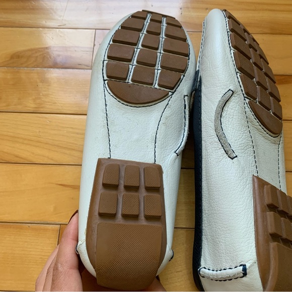 Andiamo white leather loafers size 11. - Picture 6 of 10